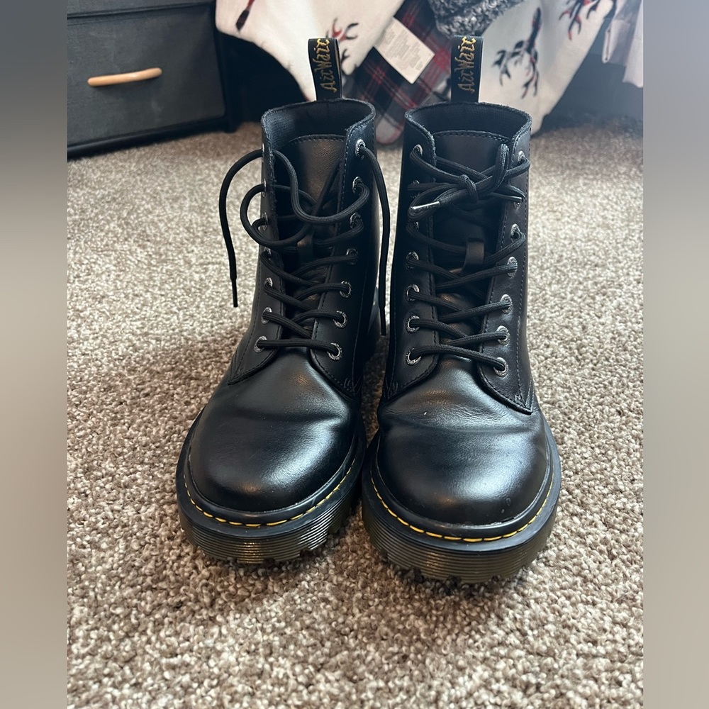 Dr. Martens LUANA Size 10